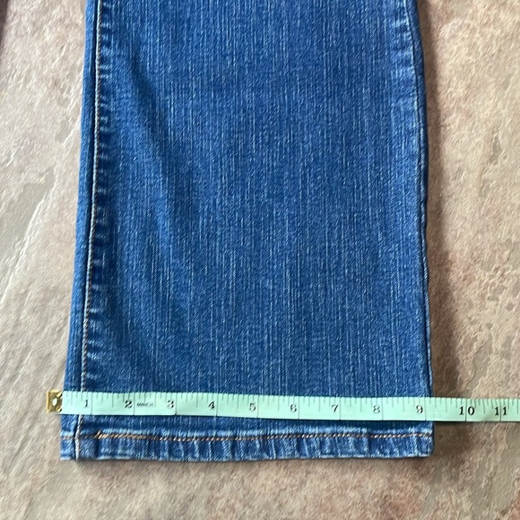 Levi's 512 - Perfect Slimming Bootcut Denim Jeans - Picture 4 of 8